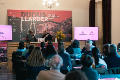 Una de les activitats a l’Aula de l’embotit de Casa Ricart.